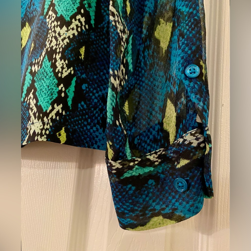 Equipment Silk Blouse With Sheer Sleeves, Excelle… - image 6